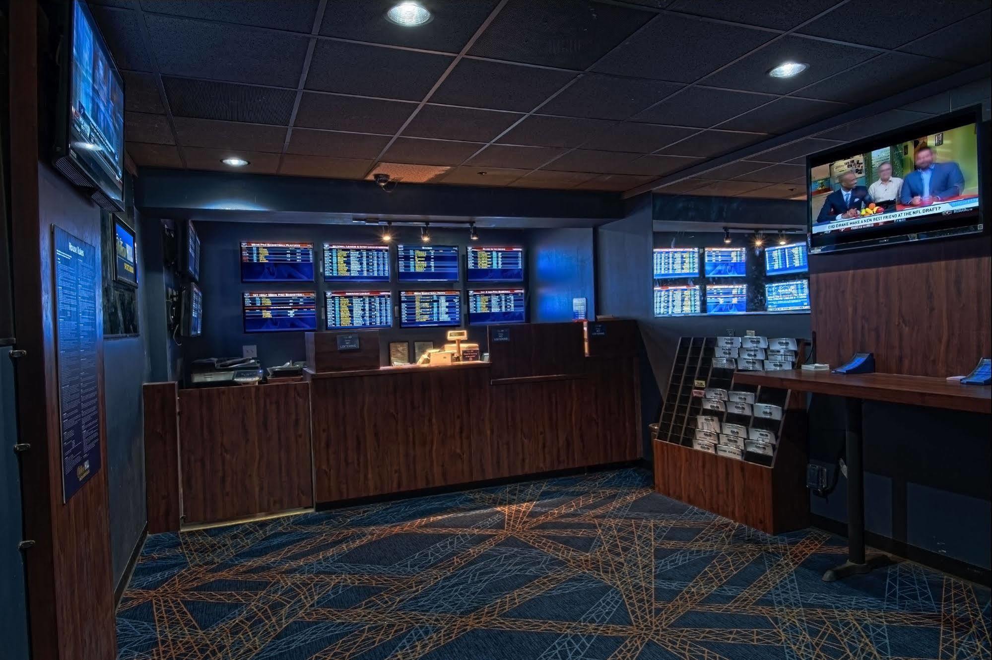 Siegel Slots And Suites Лас Вегас Екстериор снимка